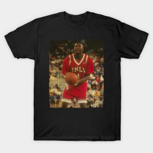 Larry Johnson - Vintage Design Of Basketball T-Shirt